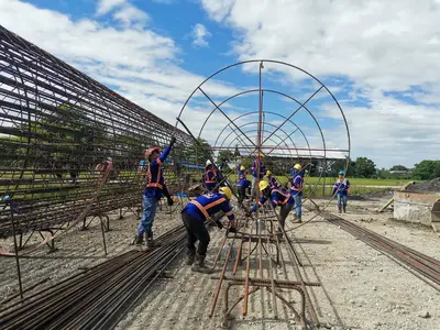 The 500-kV transmission line project calls for the construction of 230 steel towers over an 83 km stretch